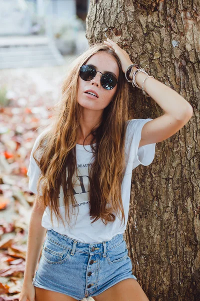 Pretty young hipster  woman — Stock Photo, Image