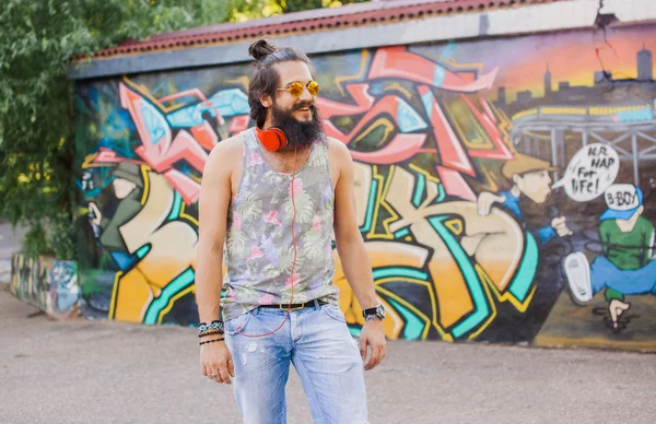 Guy with  listening  music with headphones — Stock Photo, Image