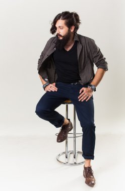 man black shirt and pants