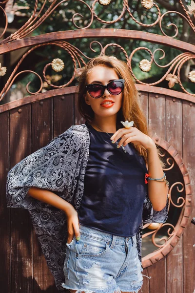 행복 한 유행 hipster 소녀 — 스톡 사진