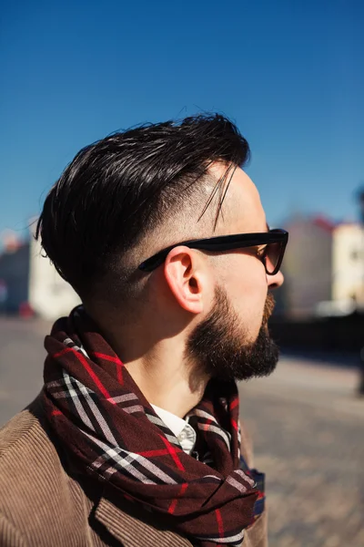 Jovem com barba — Fotografia de Stock