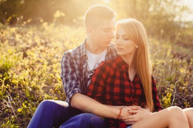 Ormandaki güzel Çift