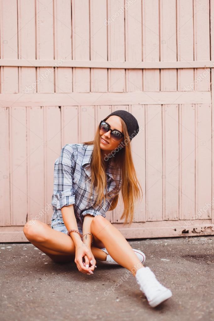 Young hipster stylish woman Stock Photo by ©sergey_causelove 98334036