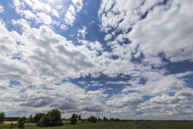 bulutlar üzerinde gün sky