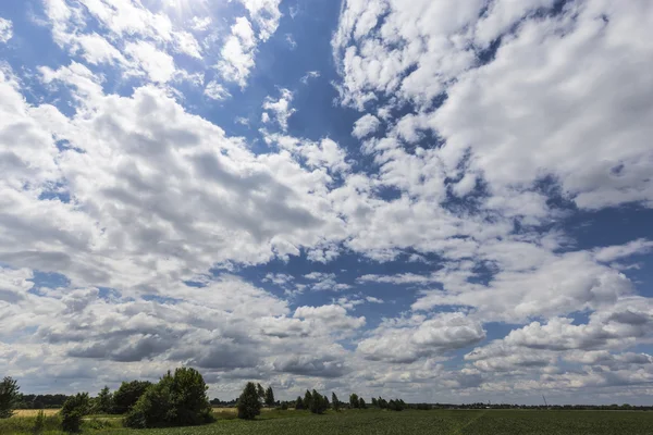 bulutlar üzerinde gün sky