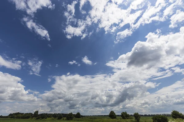 bulutlar üzerinde gün sky