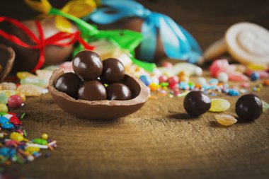 çikolata yumurta yuvarlak çikolata şekerleme