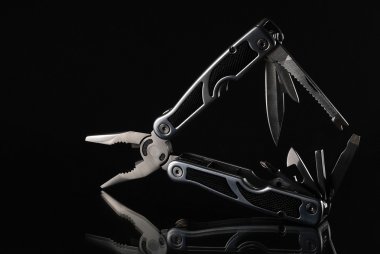 Multitool izole görüntü