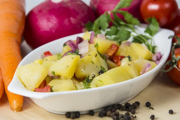 Patates salatası görüntü