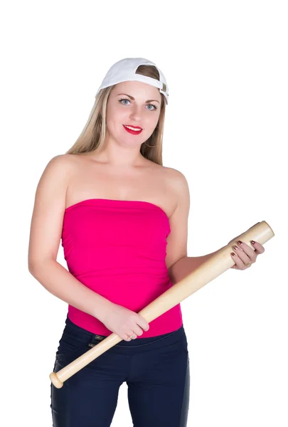 Дівчина-підліток у червоній верхній і бейсбольній шапці, що тримає бейсбольну кажана. ізольовані на білому фоні — стокове фото
