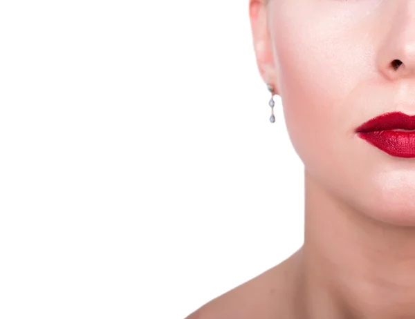 Labios sexys. Detalle de maquillaje labial rojo belleza. Belleza Modelo Womans Face primer plano. la mitad de la cara y el espacio para notas —  Fotos de Stock