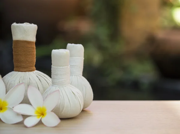 Spa scrub behandeling en massage, Thailand, soft focus Sea... — Stockfoto