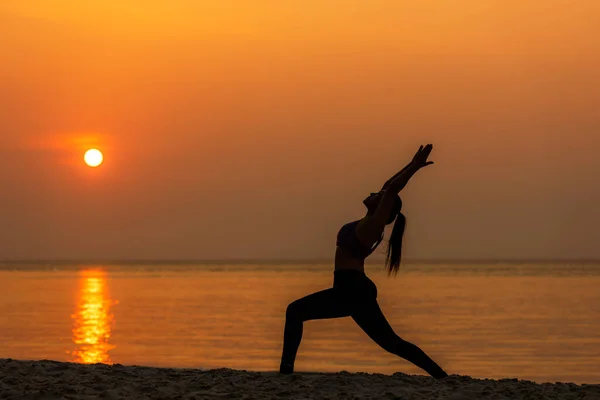 Lifestyle Femme Yoga Exercice Pose Pour Une Vie Saine Jeune — Photo