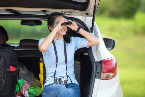 People Young Woman Traveler Tourism Trips Travel Hatchback Car Destination — Stock Photo, Image