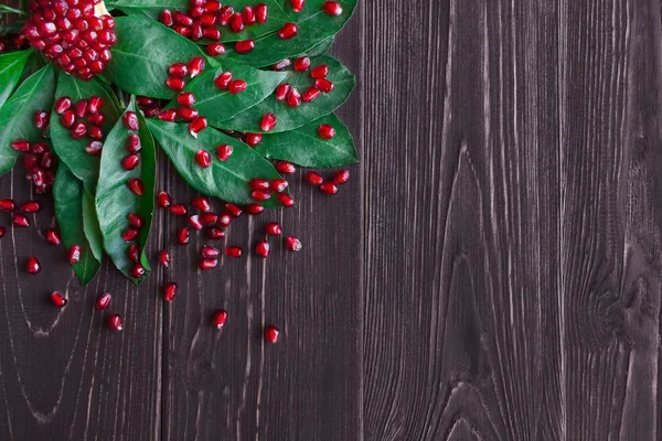 Olgun kırmızı nar tahıl