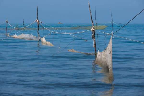 Filets de pêche dans la mer, Olginka, Russie — Photo