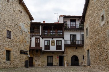 İspanya, Cantabria 'daki Santillana del Mar köyü