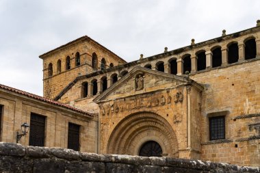 İspanya, Cantabria 'daki Santillana del Mar köyü
