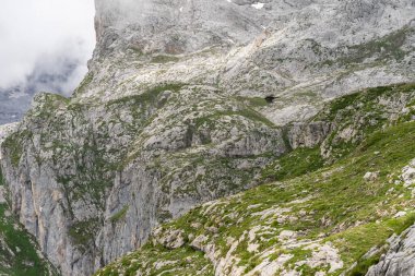 Picos de Europa dağında Fuentede, Cantabria, İspanya.