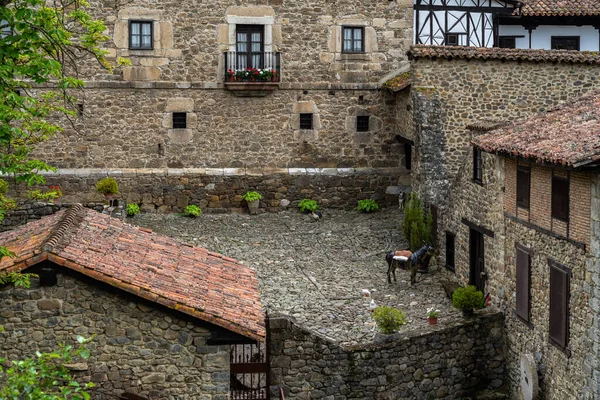 Pueblo Potes Cantabria España — Foto de Stock