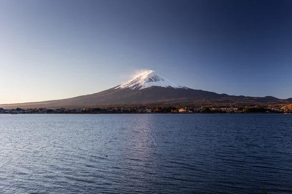 Góra fuji i jezioro kawaguchi — Zdjęcie stockowe