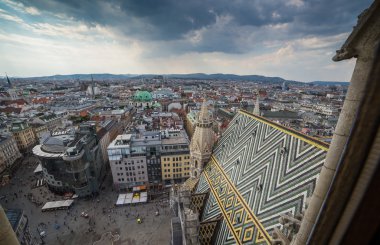 Aziz Stephan Katedrali, Avusturya görünümünden.