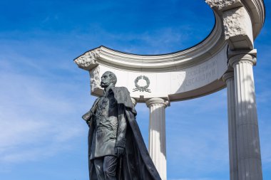 İmparator Alexander II anıtı, Moskova