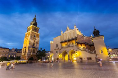  Krakow tarihi kent geceleri
