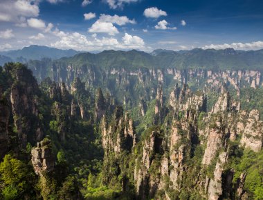 Zhangjiajie dağlarında avatar