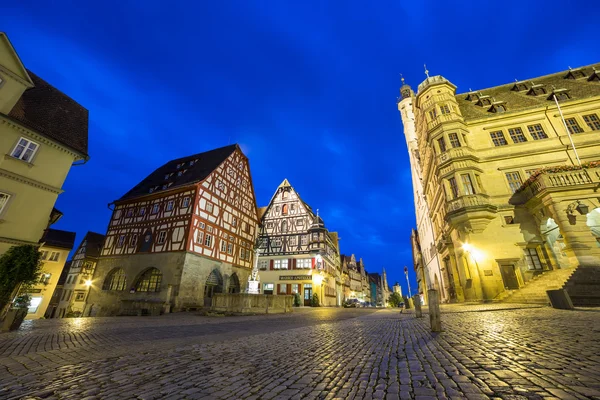 Πόλη Rothenburg ob der Tauber κατά το σούρουπο, Γερμανία — Φωτογραφία Αρχείου