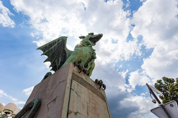 Міст драконів у Любляні (Словенія). — стокове фото