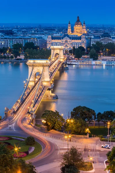 ブダペスト市内の夜景 — ストック写真