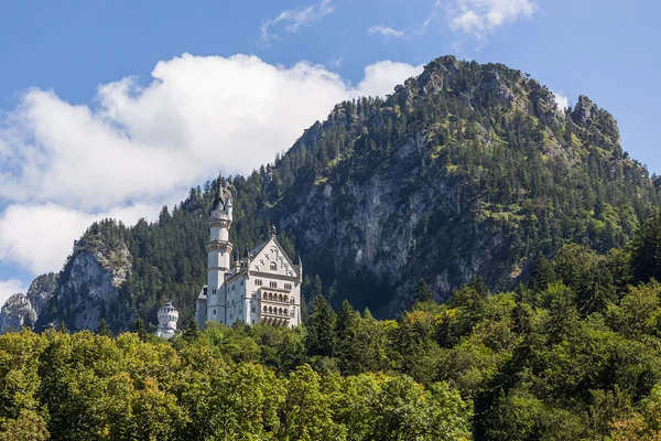 Zamek Neuschwanstein w Niemczech — Zdjęcie stockowe