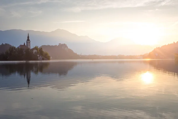 Igreja em Bled Lake — Fotografia de Stock