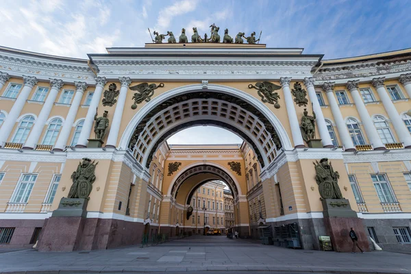 Praça do Palácio em São Petersburgo — Fotografia de Stock