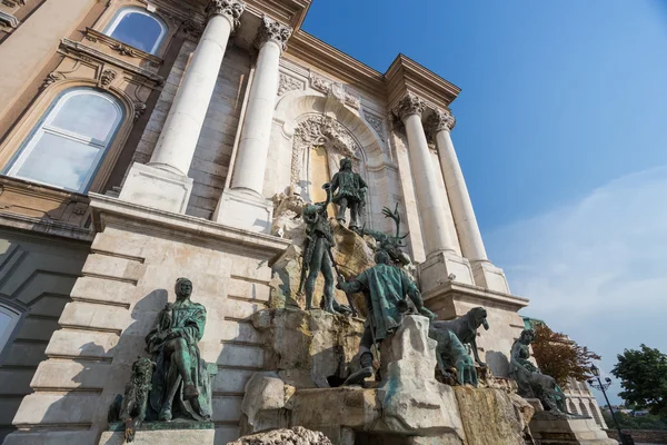 Król Matthias fontanna w Budapeszcie — Zdjęcie stockowe