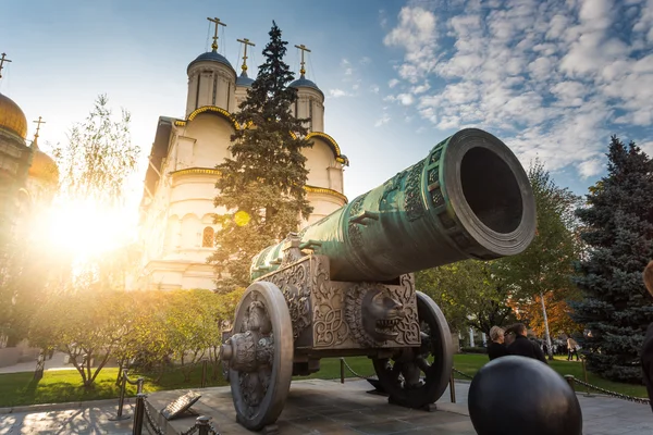 Tsar cannon and cathedrals — Stock Photo, Image