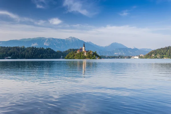 Kerk op Lake Bled — Stockfoto