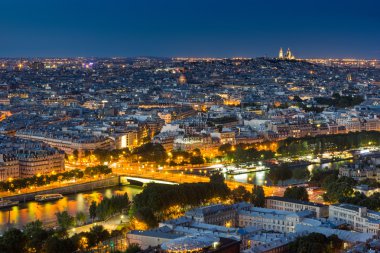 Paris görünümü akşam