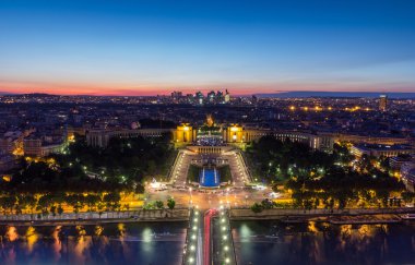 Paris görünümü akşam