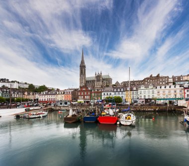 Cobh Limanda gemiler