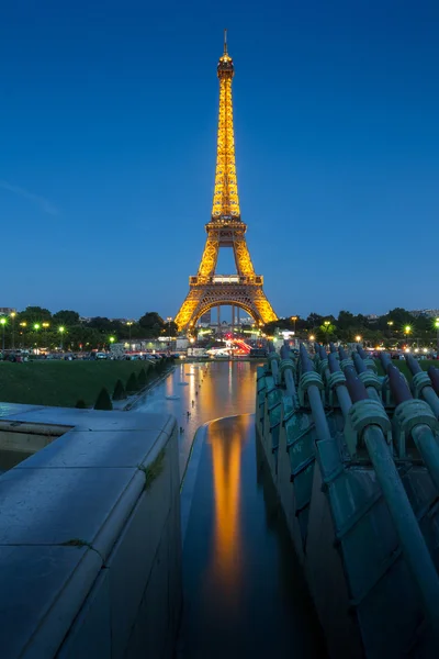 Show de desempenho leve na torre Eiffel — Fotografia de Stock