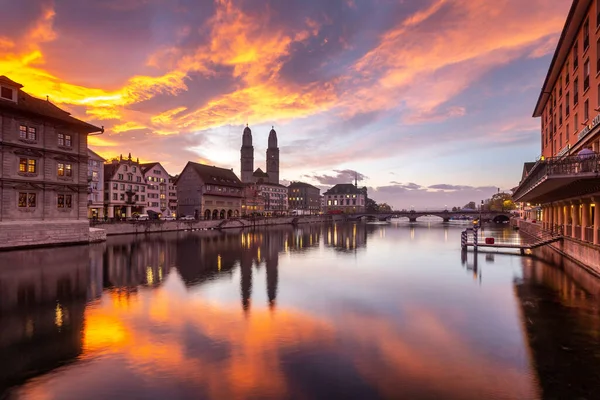 Όμορφη Ζυρίχη Παλιά Πόλη Των Ελβετών — Φωτογραφία Αρχείου