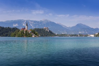 Güzel kilise Adası