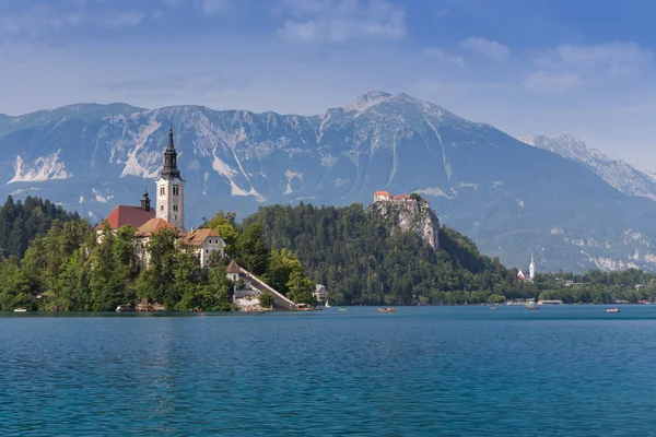 Bella chiesa sull'isola — Foto Stock