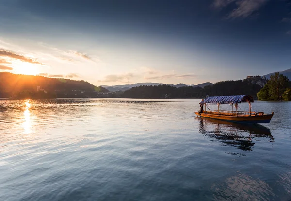 Wooden touristic boat — Stock Photo, Image