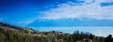 Nehir ve Interlaken ısmarlayarak