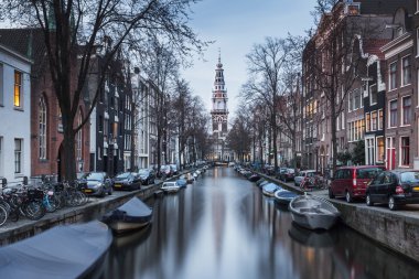 Mimari ve Amsterdam kanal