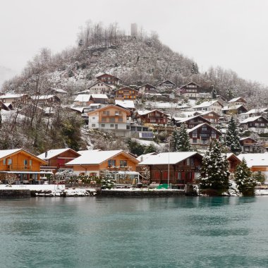 Nehir ve Interlaken ısmarlayarak