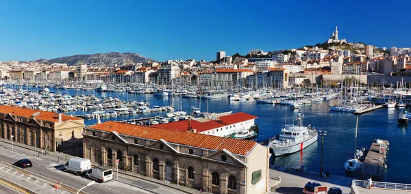 Jachty na moři přístavu Marseille — Stock fotografie